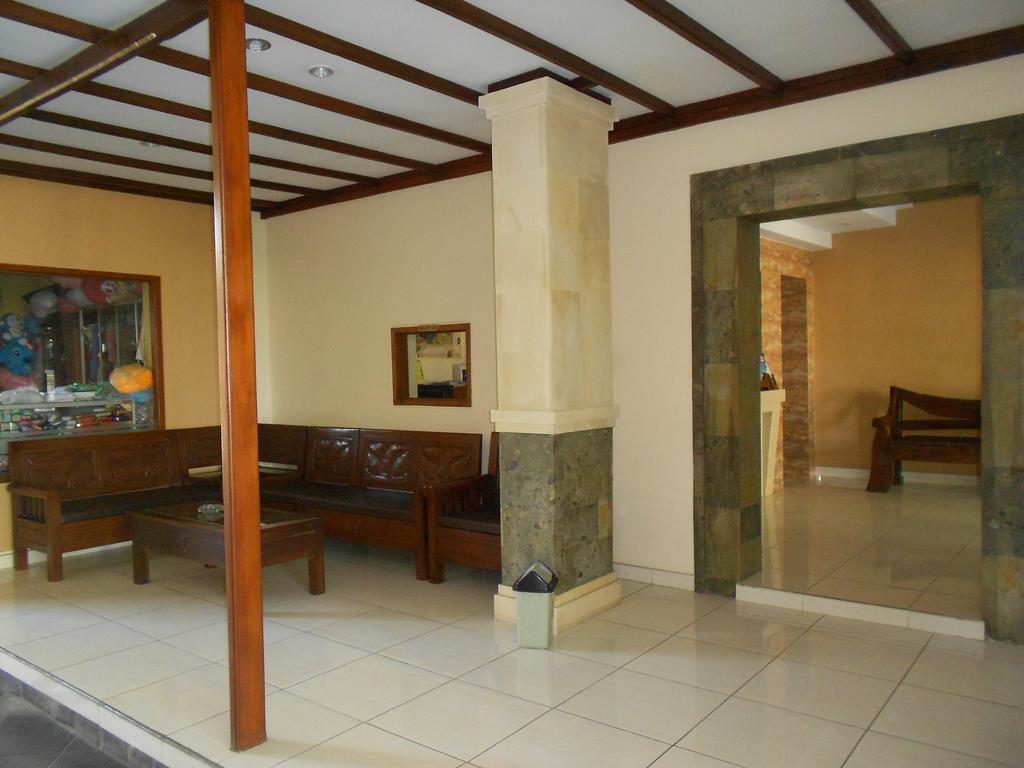 Hotel Grand Wijaya Singaraja Zewnętrze zdjęcie