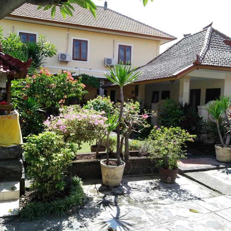 Hotel Grand Wijaya Singaraja Zewnętrze zdjęcie