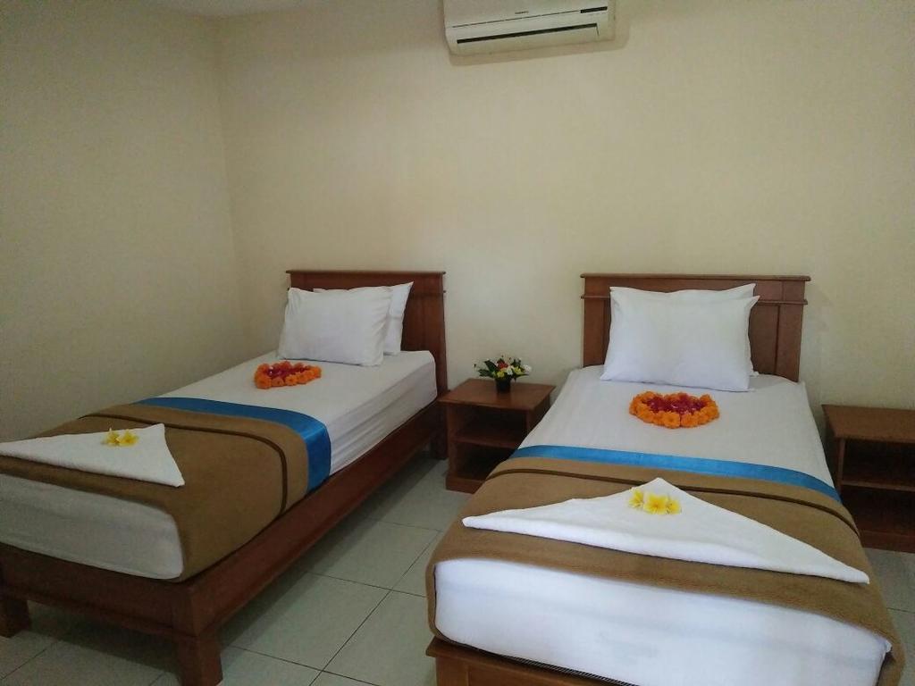 Hotel Grand Wijaya Singaraja Zewnętrze zdjęcie