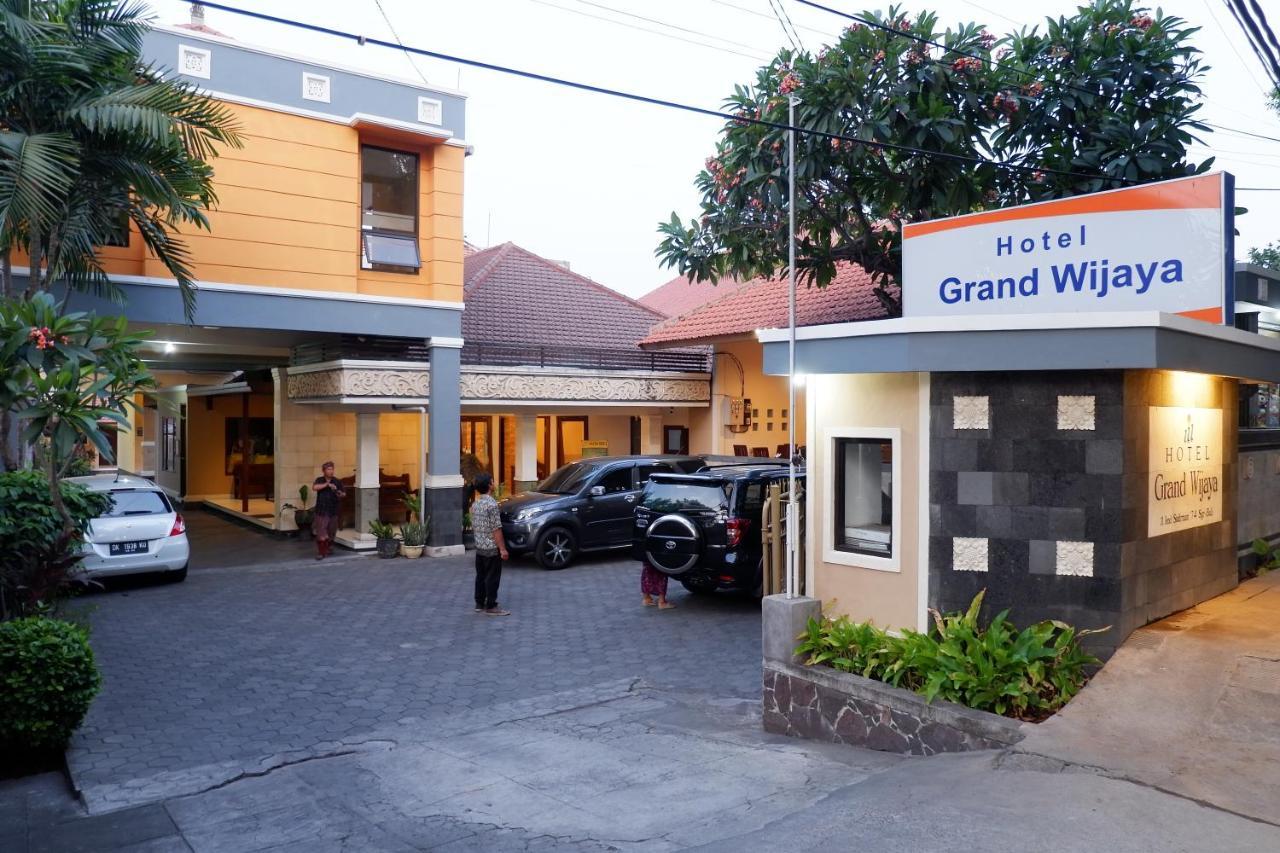Hotel Grand Wijaya Singaraja Zewnętrze zdjęcie